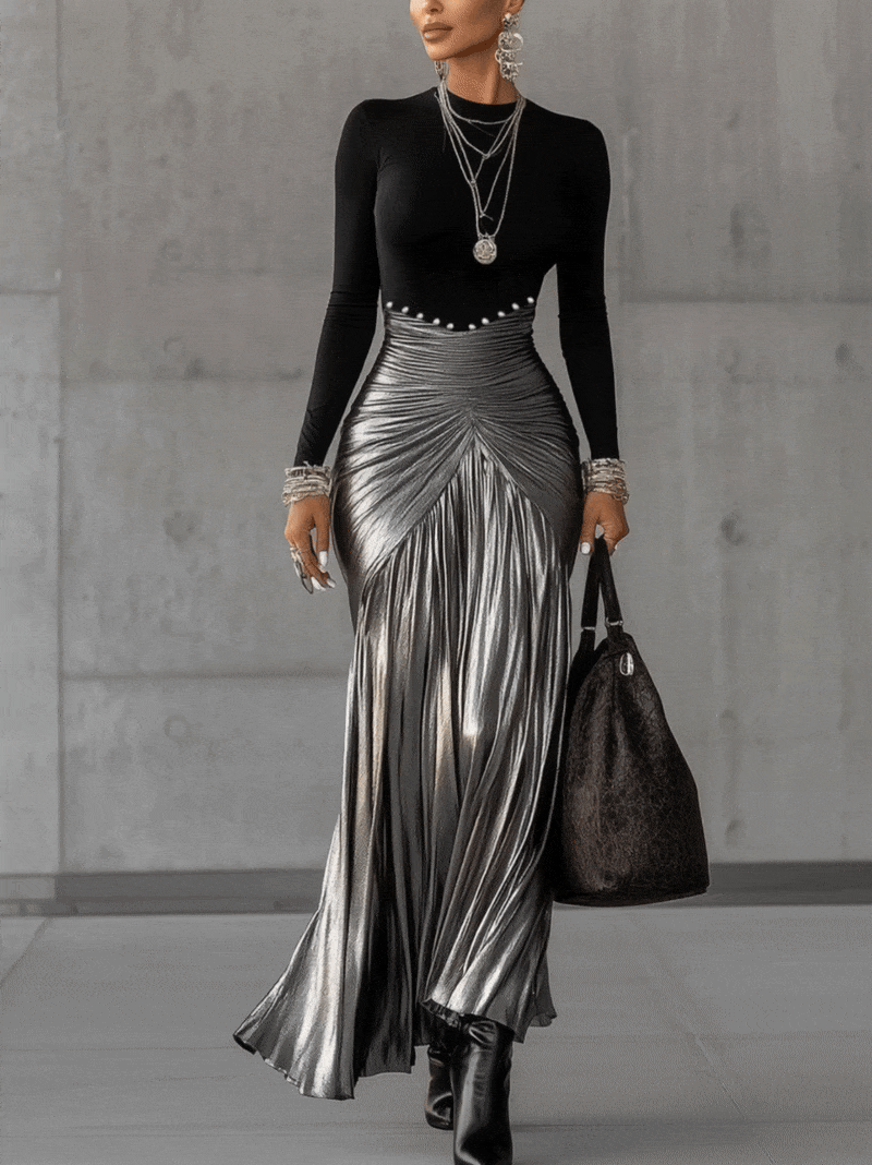 Black Round Neck Metallic Silver Pleated Maxi Dress